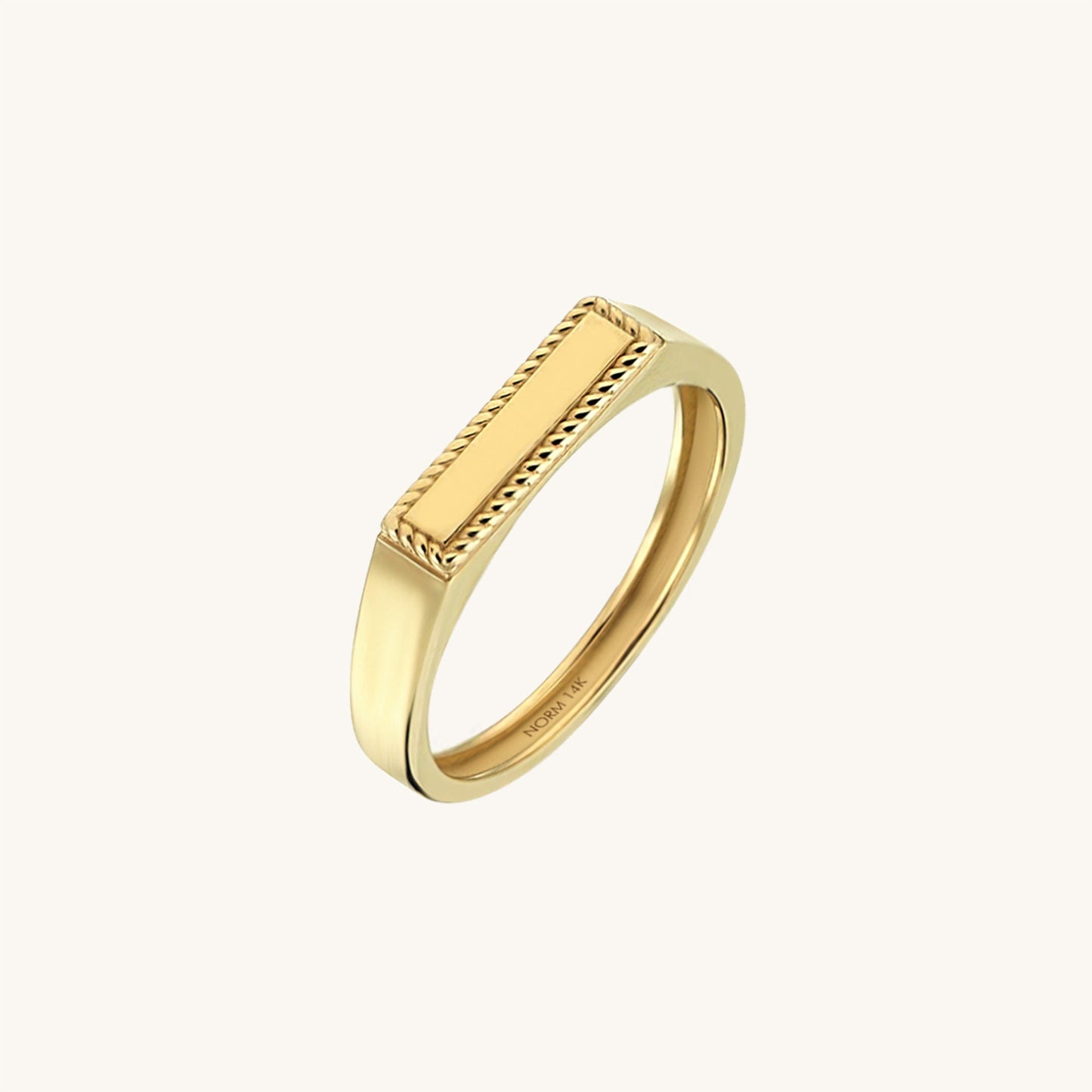 Vintage Pinky Ring in Gold