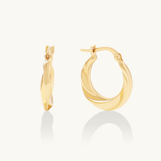 Wavy Hoop Earrings in Gold