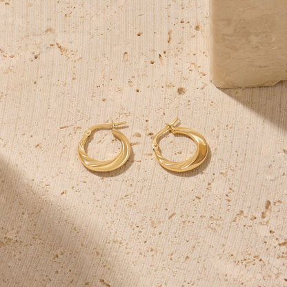 Wavy Hoop Earrings in Gold