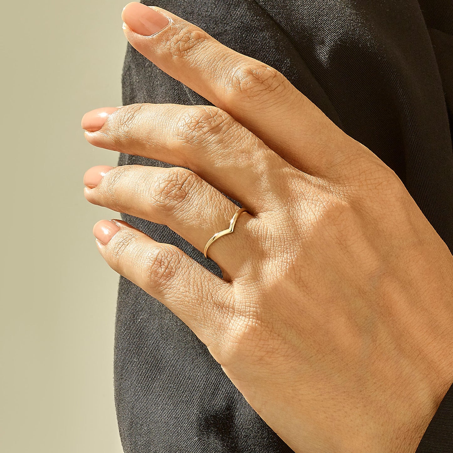 Wishbone Stacking Ring in Gold
